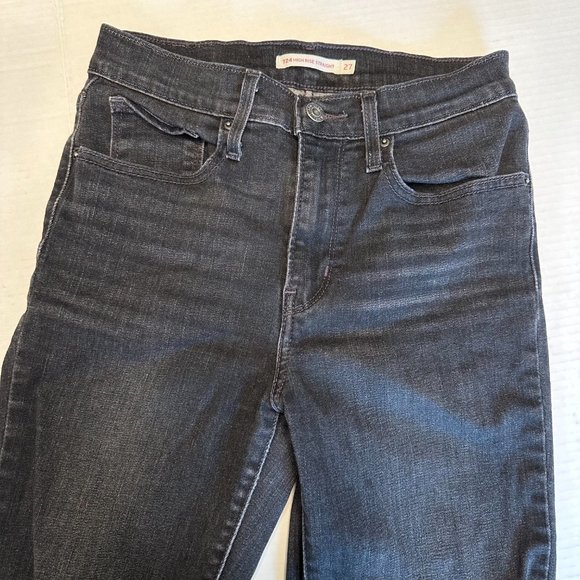Levi's 724 High Rise Straight Jeans - Picture 4 of 9